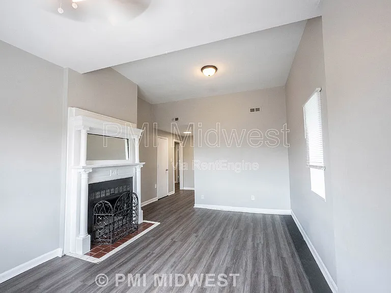 2060 N Delaware St #10 — Photo 7
