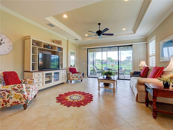 5th image of 8276 Varenna Dr