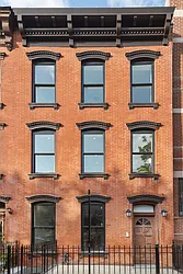 647 Warren Street in Park Slope