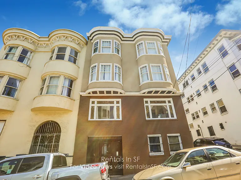 1041 Washington St #3 — Photo 22