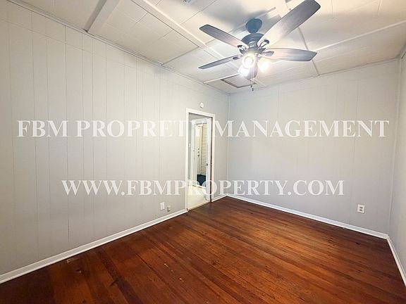 5th image of 205 W Gilmer St