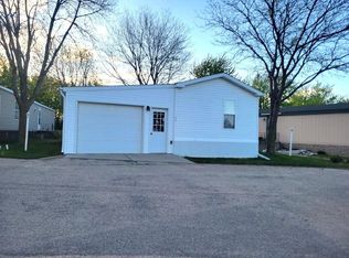 806 28th St Trailer 44, Milford, IA 51351