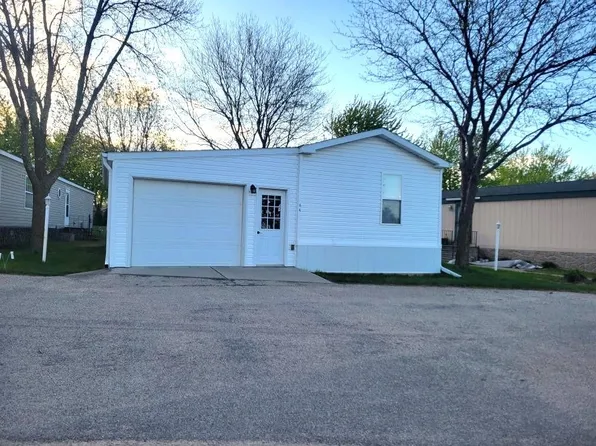 806 28th St Trailer 44, Milford, IA 51351
