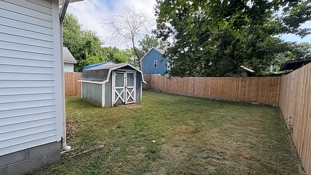 860 Beech Ave — Photo 11