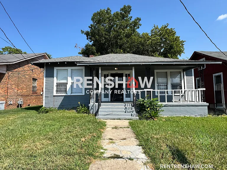 696 Decatur St — Photo 15