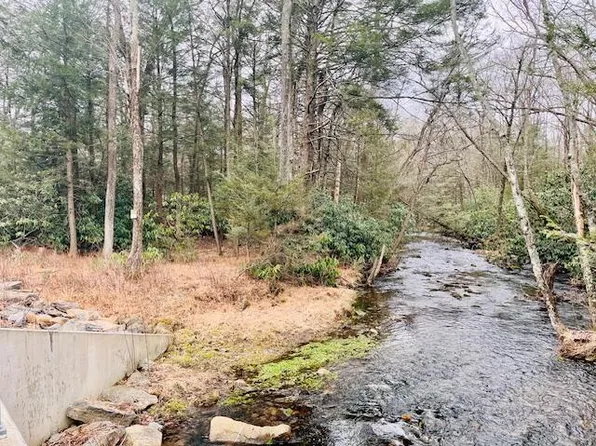 8 Hell Hollow Rd #8, Kunkletown, PA 18058