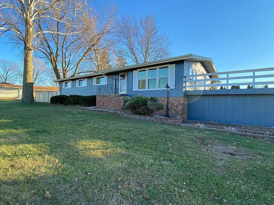 1st image of 515 Sierra Dr