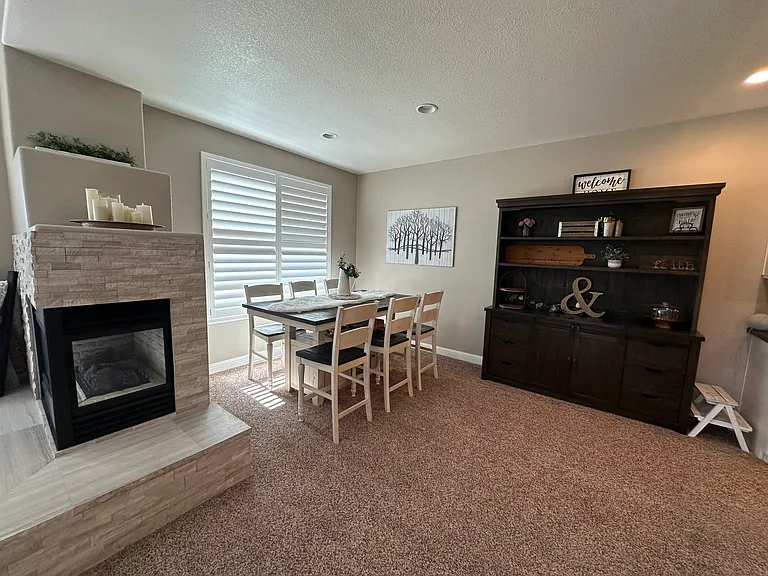 1075 Gamay Dr — Photo 13