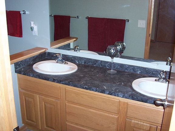 4th image of 5935 Bridle Ln