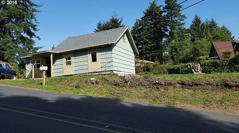 2nd image of 64118 Seven Devils Rd