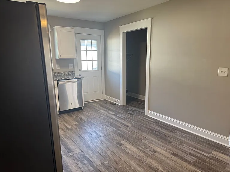 115 Buster Ln #B — Photo 4