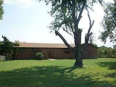 1st image of 12 Lakeridge Dr