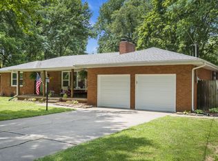 1925 S Link Ave, Springfield, MO 65804