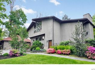 3 Stuyvesant Ave, Rye, NY 10580