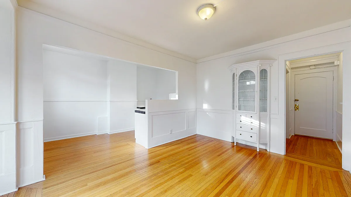 Building Photo - 867 Sutter St #405