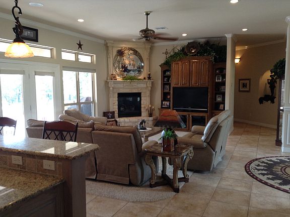 3rd image of 1062 White Bluff Dr