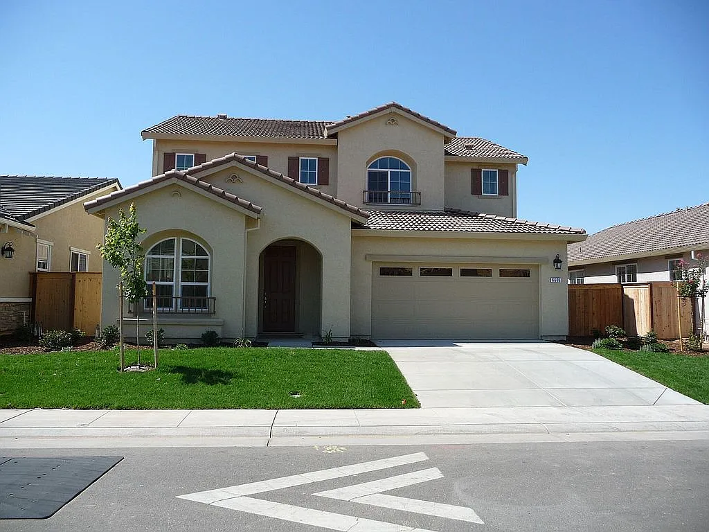 6605 Cordially Way photo 1