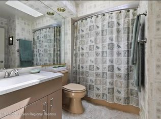 4 Westbrook Cir, Howell, NJ 07731