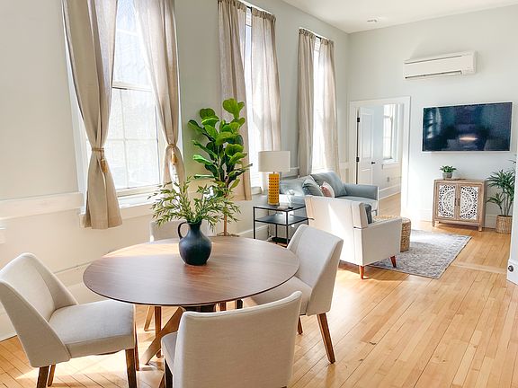 4th image of 341 Water St #204