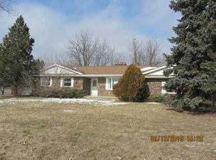 2677 E Marshall Rd, Saint Johns, MI 48879
