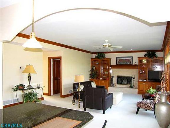 2nd image of 5622 Heathrow Dr