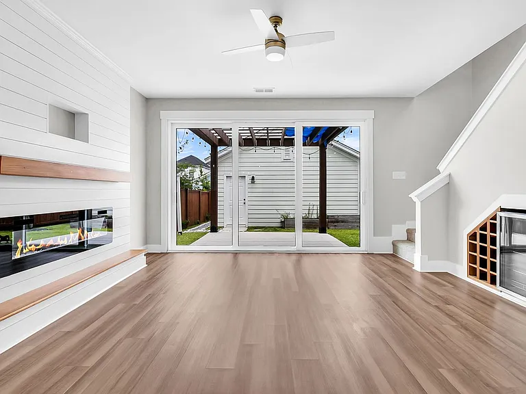 396 Ripple Park Dr — Photo 10