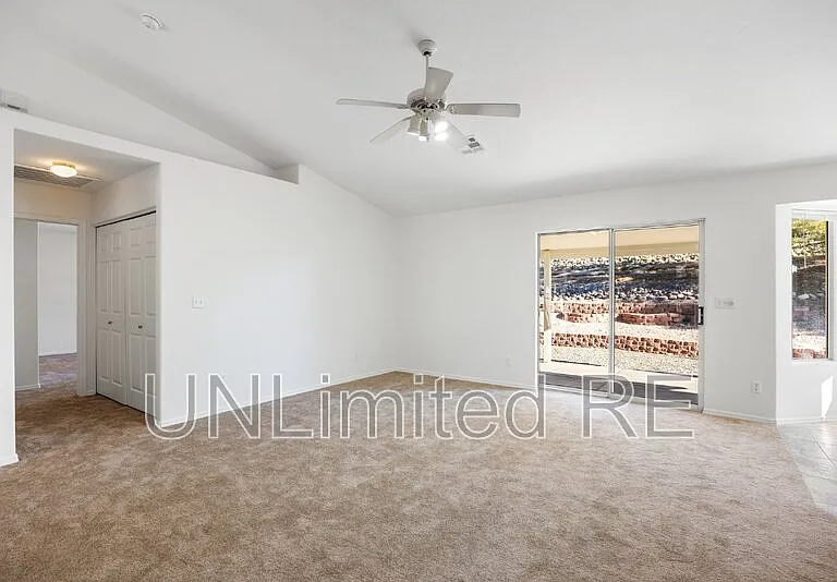 8960 E Volcano Dr — Photo 7