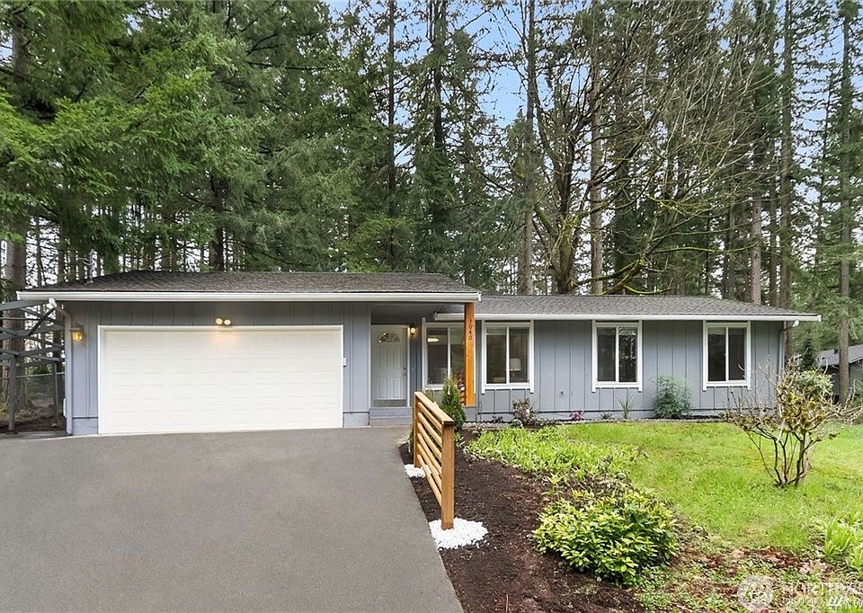 1st image of 3040 241st Ave SE