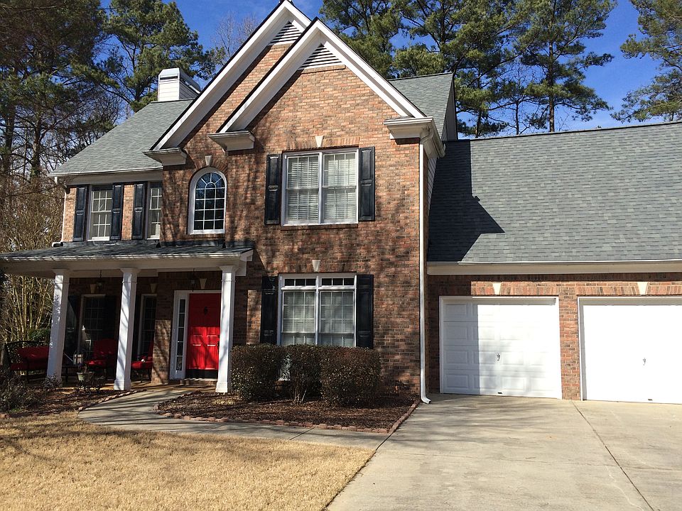 1st image of 3226 Vickery Dr NE
