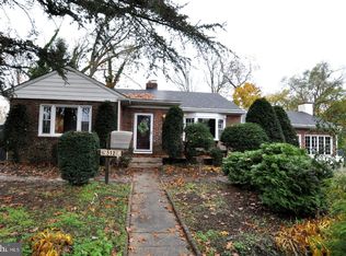 512 Weeks Ave, Riverside, NJ 08075