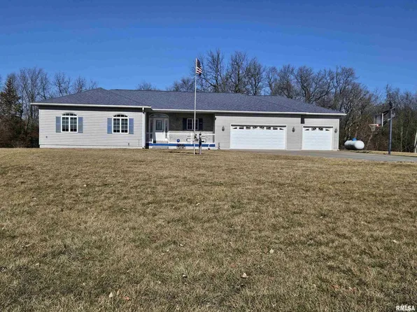 1630 Walnut Ct, New Boston, IL 61272