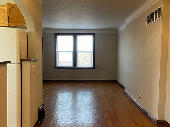 4th image of 3638 Phillips 2nd Floor