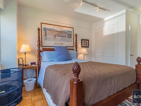 4th image of 333 E 46th St APT 14K