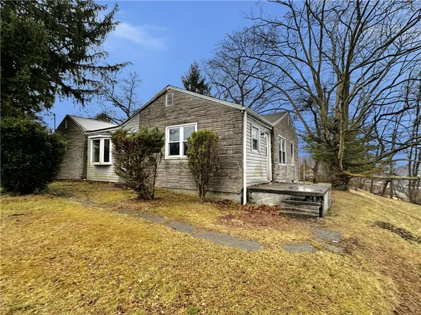 492 Brush Ave, Johnstown, PA 15906