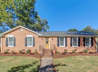 3404 Londonderry Dr, Greensboro, NC 27410