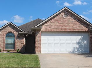 4338 Spring Garden Dr, College Station, TX 77845