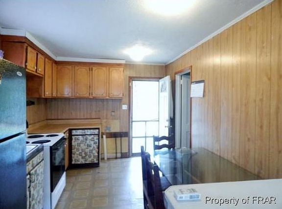 5th image of 510 Spaulding St