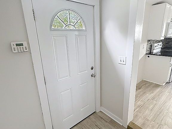 5th image of 614 South St