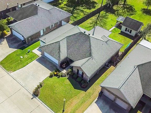 4th image of 155 Woodburn Dr