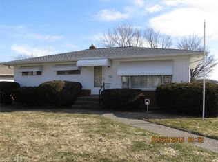 7133 W Parkview Dr, Parma, OH