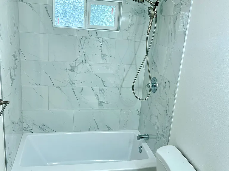 2744 NE 122nd Ave — Photo 9