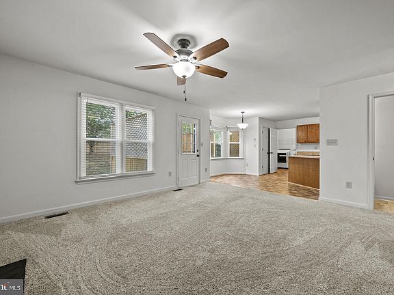 5th image of 10003 Wellford Ct