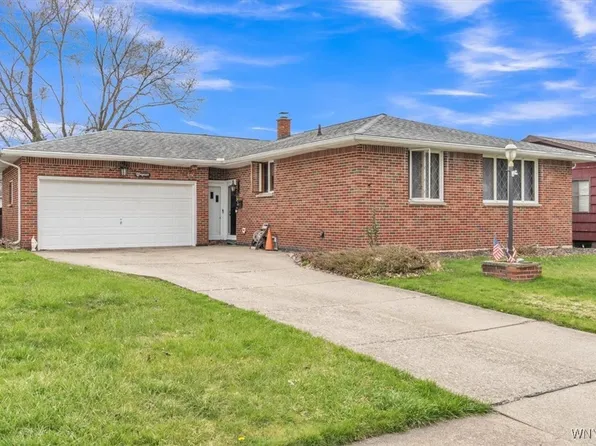 642 Shad St, North Tonawanda, NY 14120