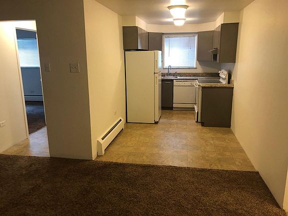4th image of 98 S Emerson St APT 103