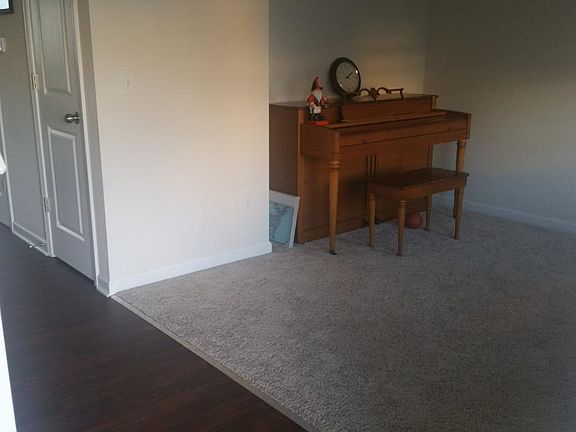 3rd image of 217 Endora St