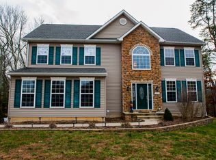 1951 Richard Ln, Lusby, MD 20657