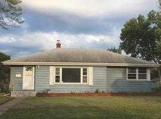 6803 Perry Ave N, Brooklyn Center, MN 55429