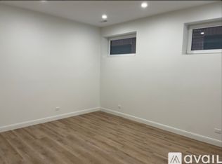 1423 W Catalpa Ave #2, Chicago, IL 60640