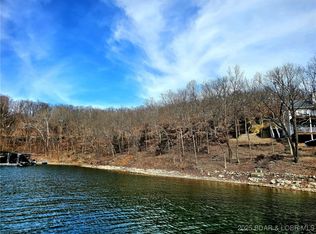 Palisades Dr, Lake Ozark, MO 65049
