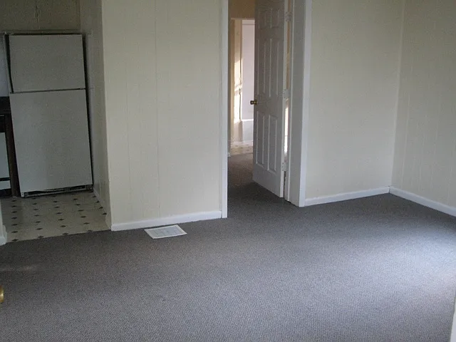 1426 W Michigan Ave #1 — Photo 5